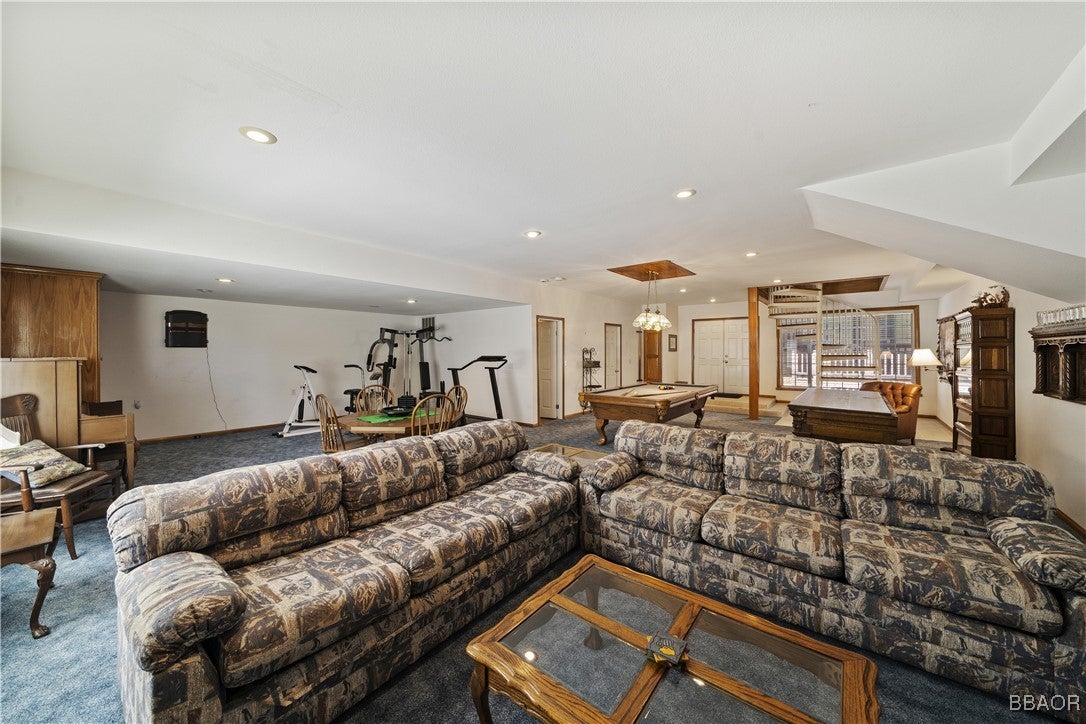 Big Bear Lake, California, 92315, United States, 4 Bedrooms Bedrooms, ,4 BathroomsBathrooms,Residential,Active,1858693