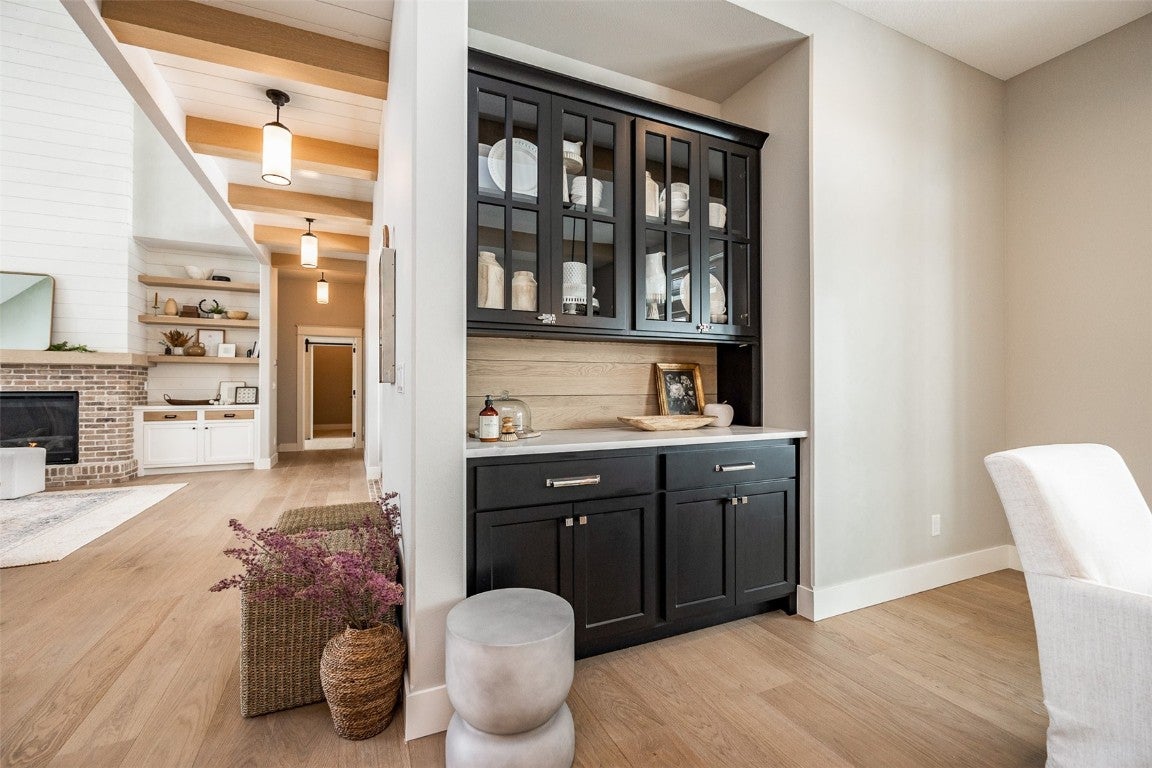 Swisher, Iowa, 52338, United States, 3 Bedrooms Bedrooms, ,3 BathroomsBathrooms,Residential,Active,1993685