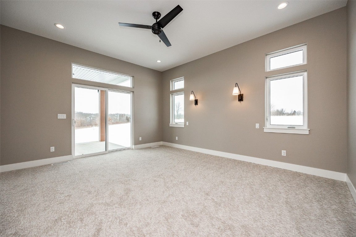 Swisher, Iowa, 52338, United States, 3 Bedrooms Bedrooms, ,3 BathroomsBathrooms,Residential,Active,1993685