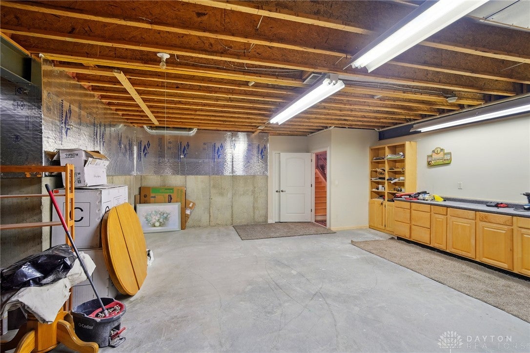 South Lebanon, Ohio, 45065, United States, 4 Bedrooms Bedrooms, ,5 BathroomsBathrooms,Residential,Active,1973369