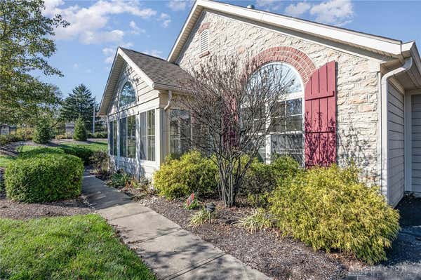 5 SCARBOROUGH VILLAGE DR, DAYTON, OH 45458 - Image 1