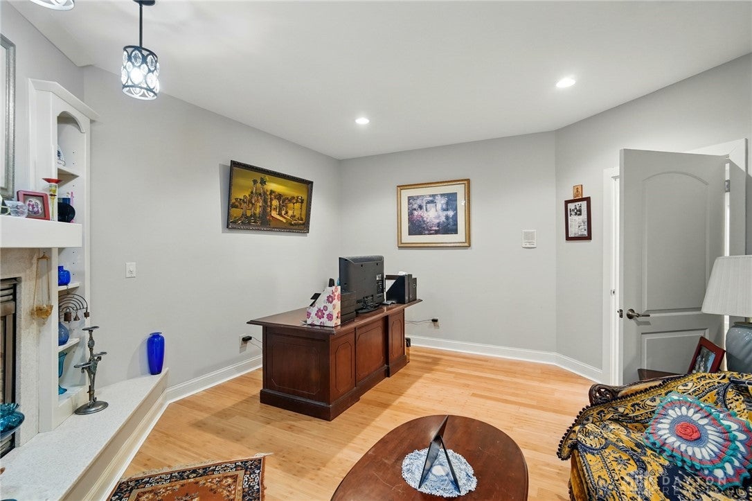 South Lebanon, Ohio, 45065, United States, 4 Bedrooms Bedrooms, ,5 BathroomsBathrooms,Residential,Active,1973369