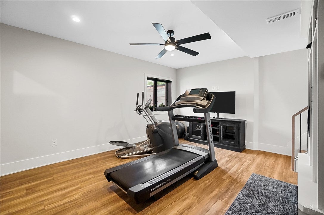 Cincinnati, Ohio, 45202, United States, 3 Bedrooms Bedrooms, ,4 BathroomsBathrooms,Residential,Active,1834477