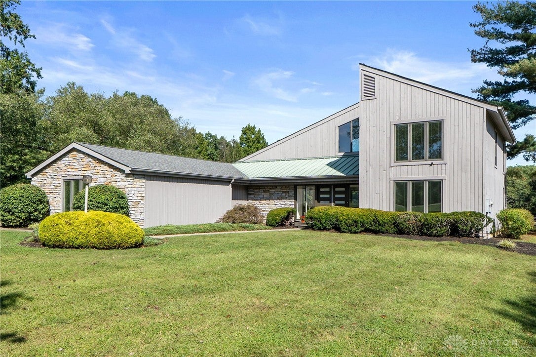 Morrow, Ohio, 45152, United States, 3 Bedrooms Bedrooms, ,3 BathroomsBathrooms,Residential,Active,1953000