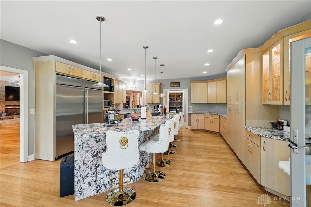 South Lebanon, Ohio, 45065, United States, 4 Bedrooms Bedrooms, ,5 BathroomsBathrooms,Residential,Active,1973369