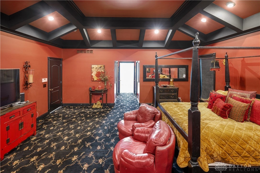 Lebanon, Ohio, 45036, United States, 6 Bedrooms Bedrooms, ,6 BathroomsBathrooms,Residential,Active,1987225