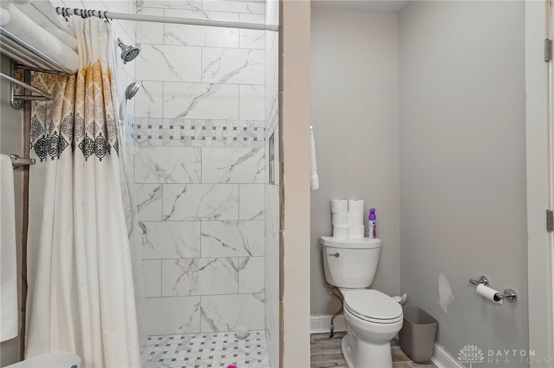 South Lebanon, Ohio, 45065, United States, 4 Bedrooms Bedrooms, ,5 BathroomsBathrooms,Residential,Active,1973369