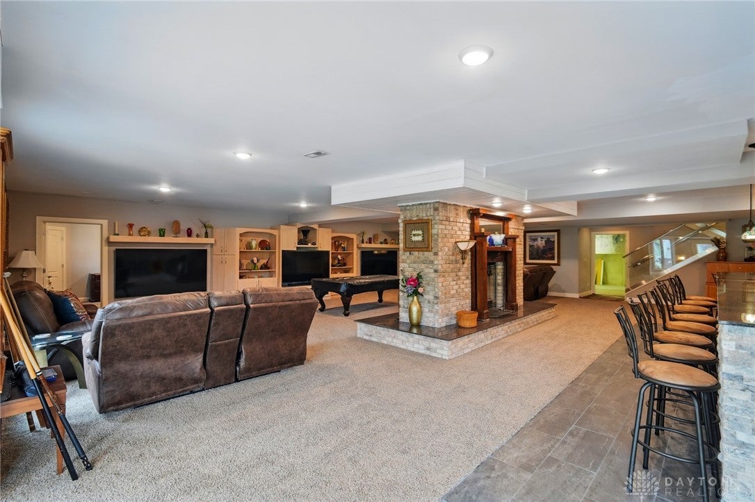 South Lebanon, Ohio, 45065, United States, 4 Bedrooms Bedrooms, ,5 BathroomsBathrooms,Residential,Active,1973369