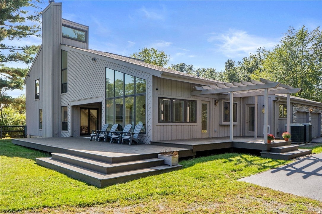 Morrow, Ohio, 45152, United States, 3 Bedrooms Bedrooms, ,3 BathroomsBathrooms,Residential,Active,1953000