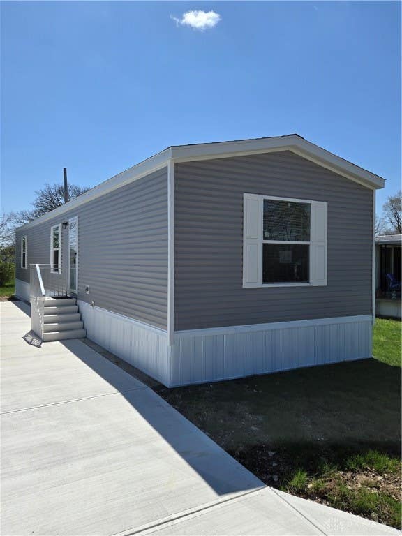 1091 S DAYTON LAKEVIEW RD TRLR 14  