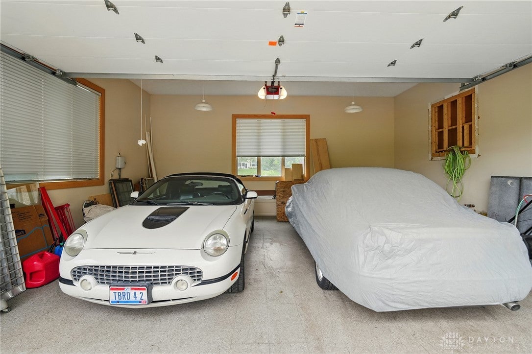 South Lebanon, Ohio, 45065, United States, 4 Bedrooms Bedrooms, ,5 BathroomsBathrooms,Residential,Active,1973369