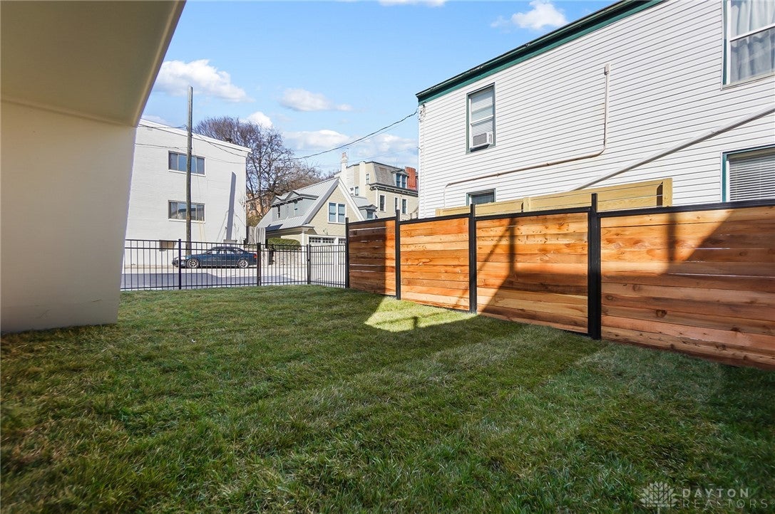 Cincinnati, Ohio, 45202, United States, 3 Bedrooms Bedrooms, ,4 BathroomsBathrooms,Residential,Active,1834477