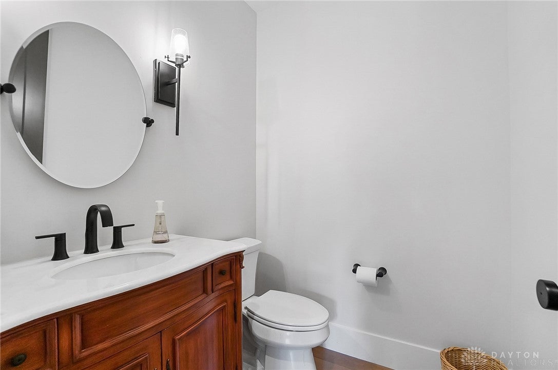 Cincinnati, Ohio, 45202, United States, 3 Bedrooms Bedrooms, ,4 BathroomsBathrooms,Residential,Active,1834477