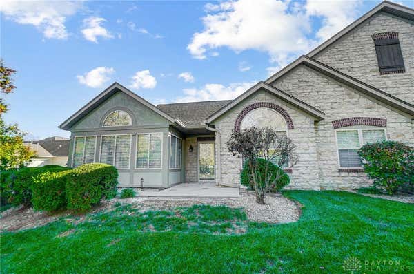 2057 WENTWORTH VILLAGE DR, BELLBROOK, OH 45305 - Image 1