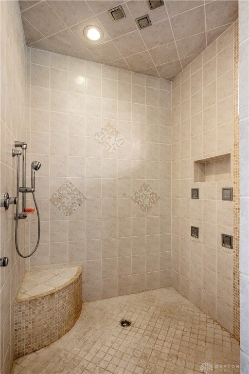 Lebanon, Ohio, 45036, United States, 6 Bedrooms Bedrooms, ,6 BathroomsBathrooms,Residential,Active,1987225