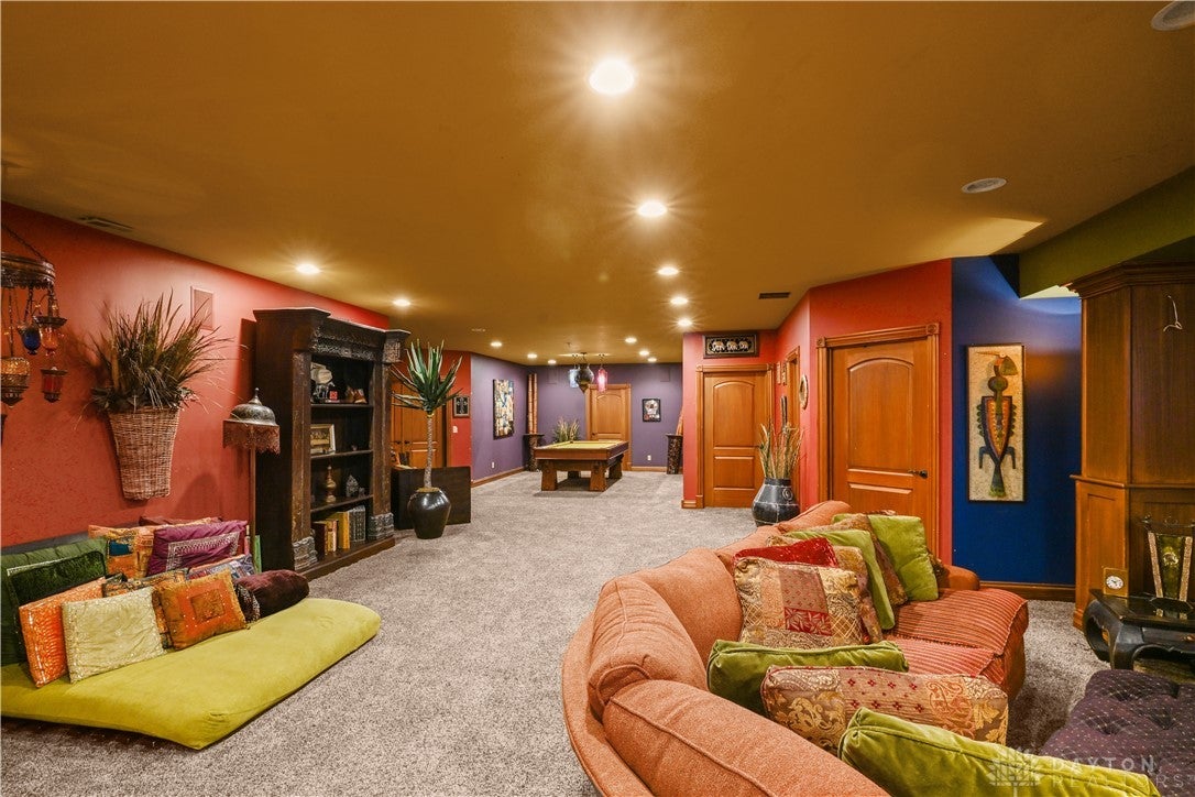 Lebanon, Ohio, 45036, United States, 6 Bedrooms Bedrooms, ,6 BathroomsBathrooms,Residential,Active,1987225