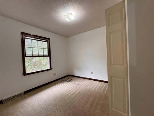 4817 CONRAD RD, MILLCREEK, PA 16510, photo 4 of 7