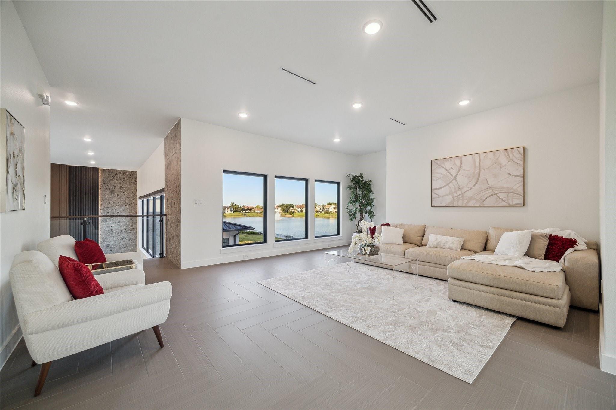 Richmond, Texas, 77469, United States, 5 Bedrooms Bedrooms, ,8 BathroomsBathrooms,Residential,Active,1990594