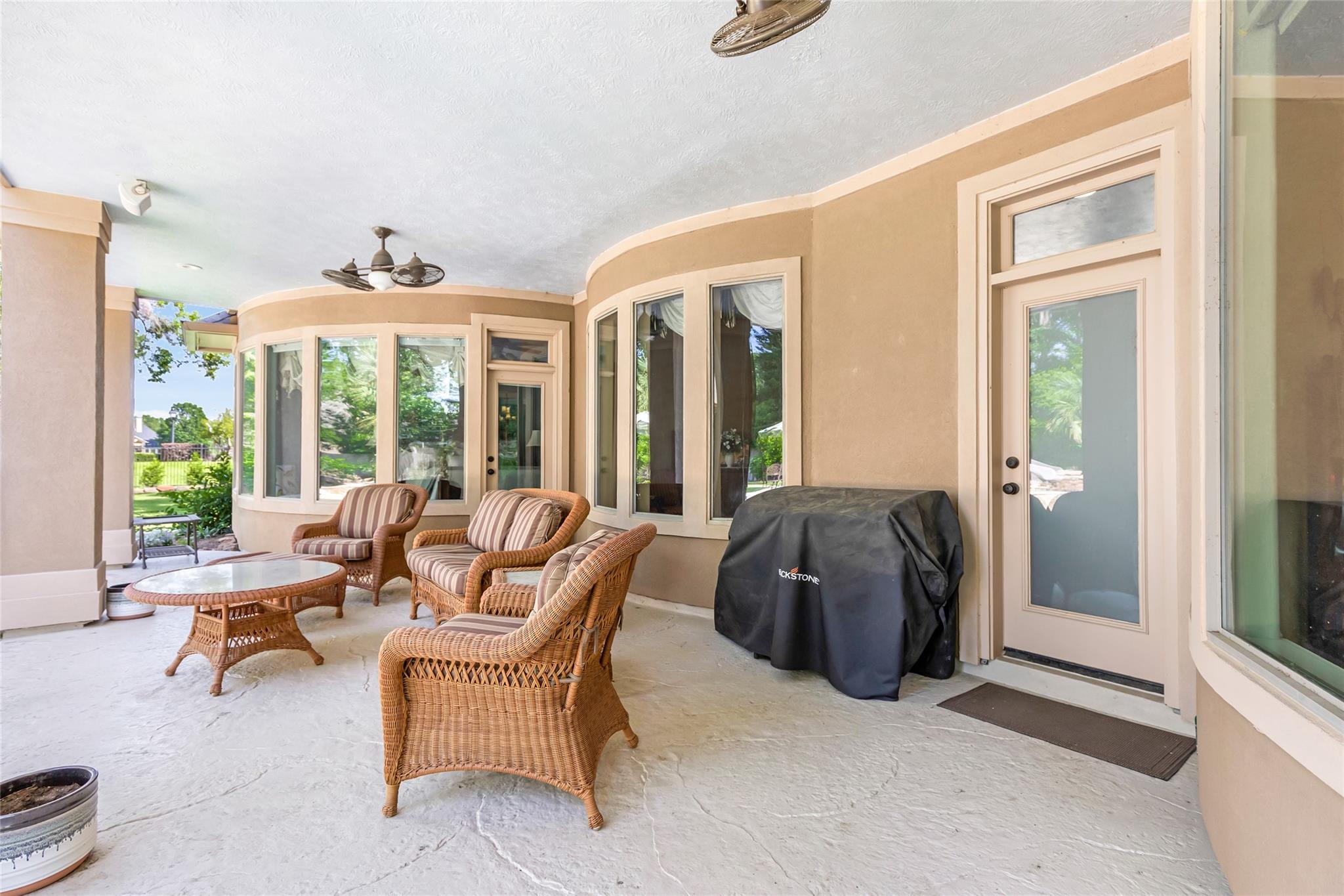 Humble, Texas, 77346, United States, 5 Bedrooms Bedrooms, ,6 BathroomsBathrooms,Residential,Active,1970948