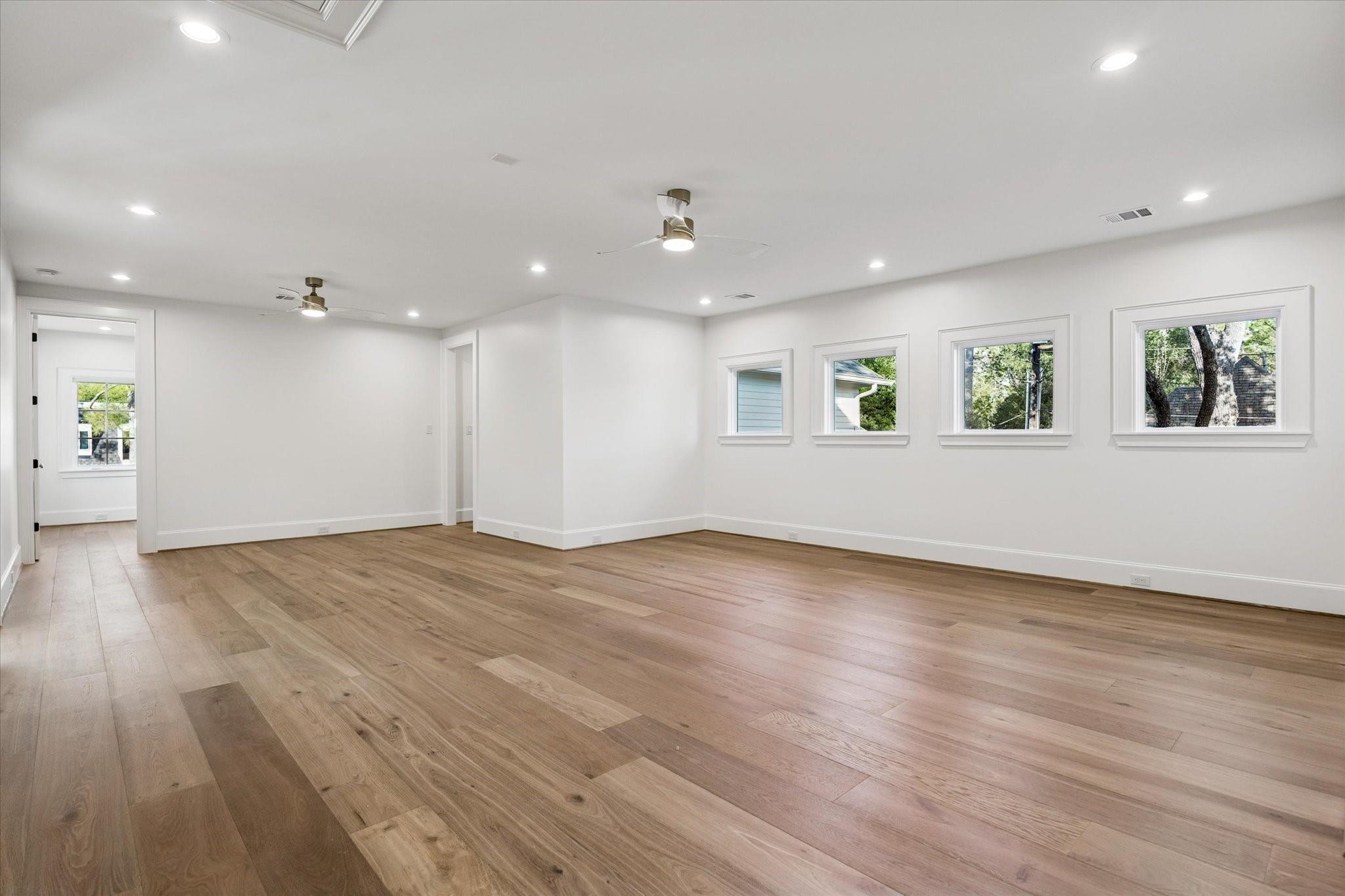 Houston, Texas, 77024, United States, 6 Bedrooms Bedrooms, ,5 BathroomsBathrooms,Residential,Active,1992229