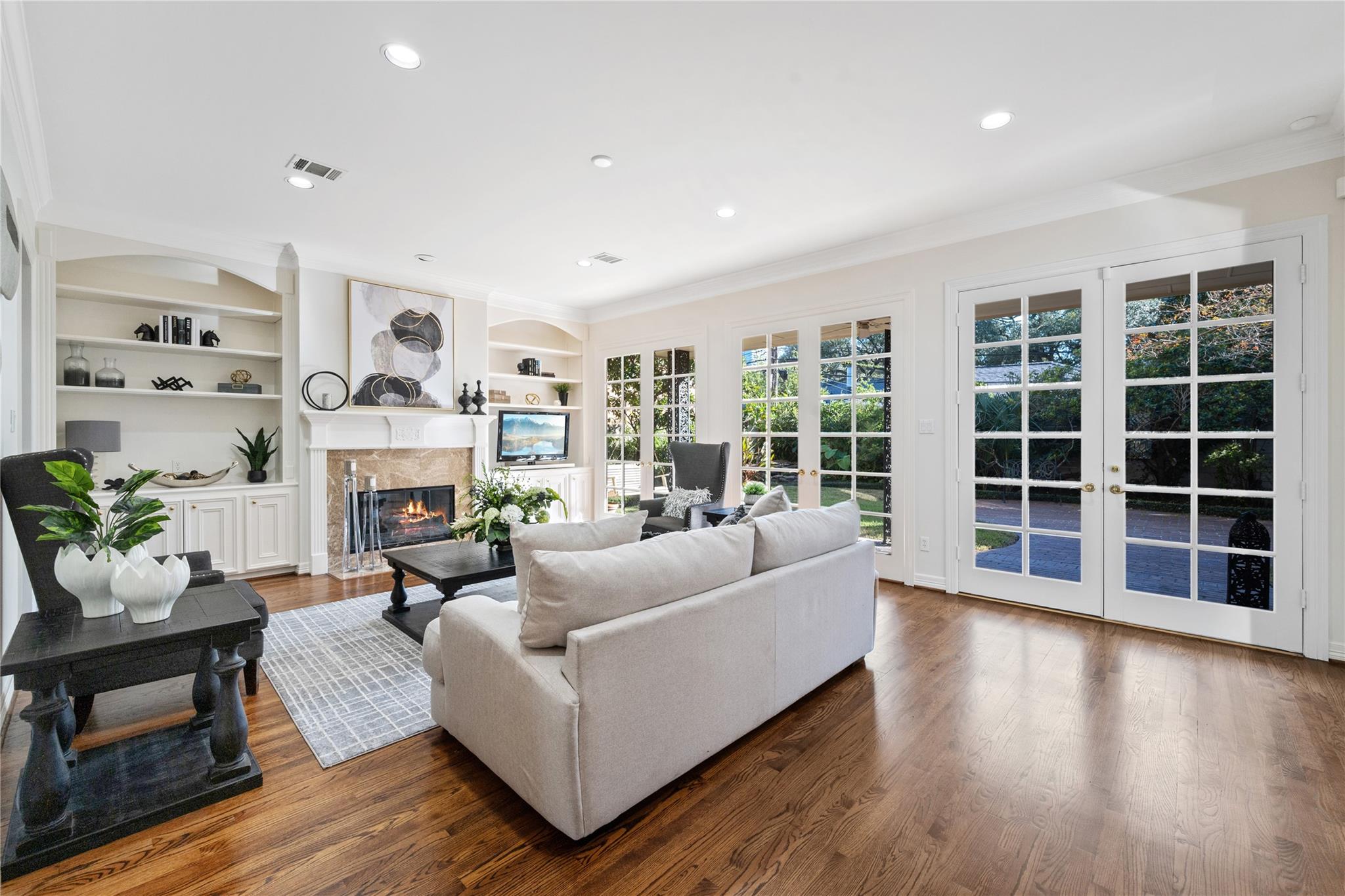 Houston, Texas, 77027, United States, 4 Bedrooms Bedrooms, ,5 BathroomsBathrooms,Residential,Active,1973647