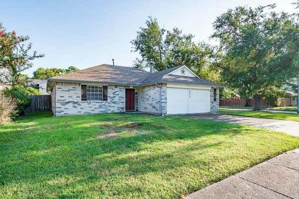 10849 E IDLEWOOD DR, LA PORTE, TX 77571, photo 2 of 25