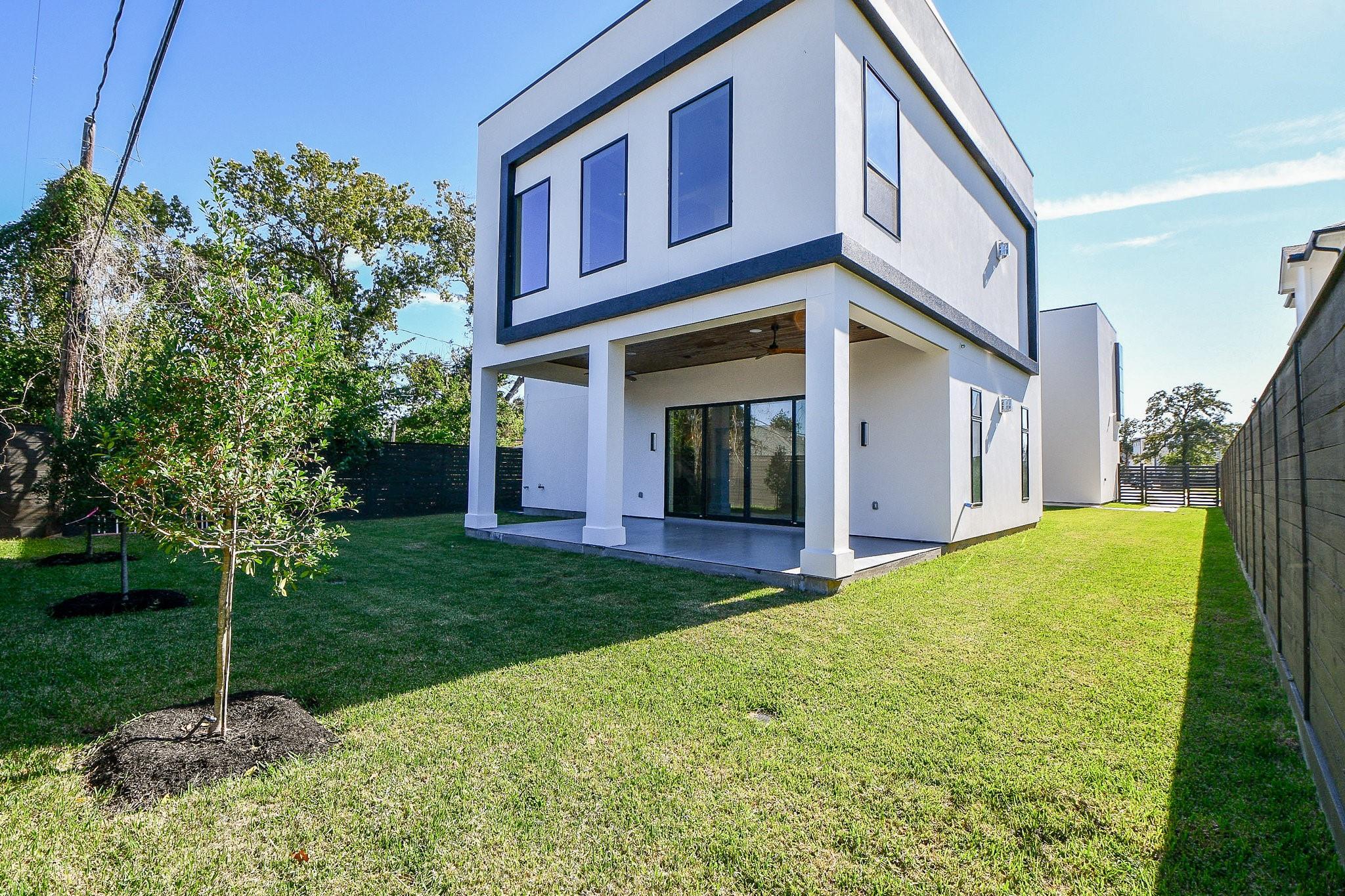 Houston, Texas, 77055, United States, 4 Bedrooms Bedrooms, ,5 BathroomsBathrooms,Residential,Active,1967102