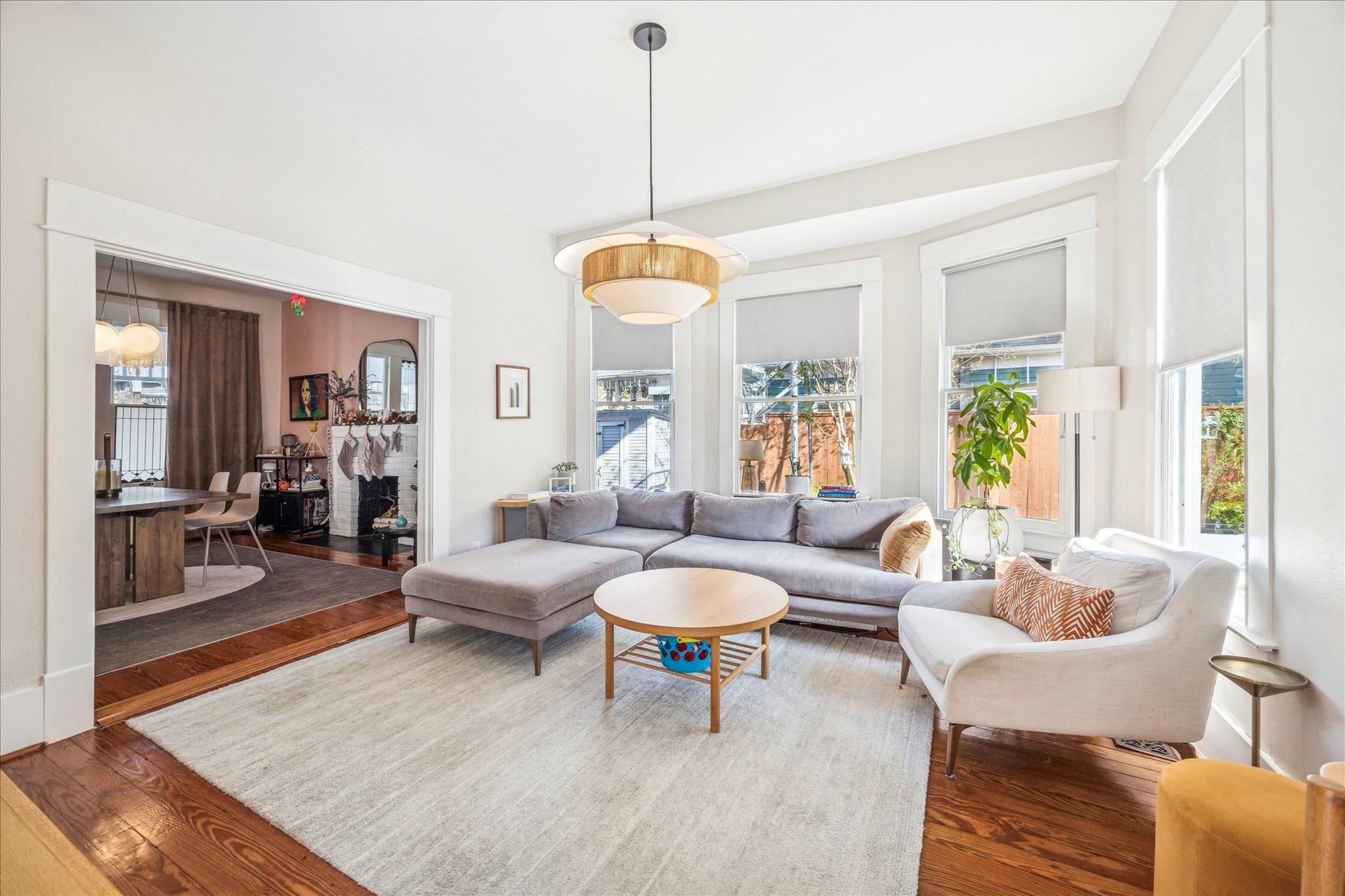 Houston, Texas, 77009, United States, 4 Bedrooms Bedrooms, ,2 BathroomsBathrooms,Residential,Active,2006963