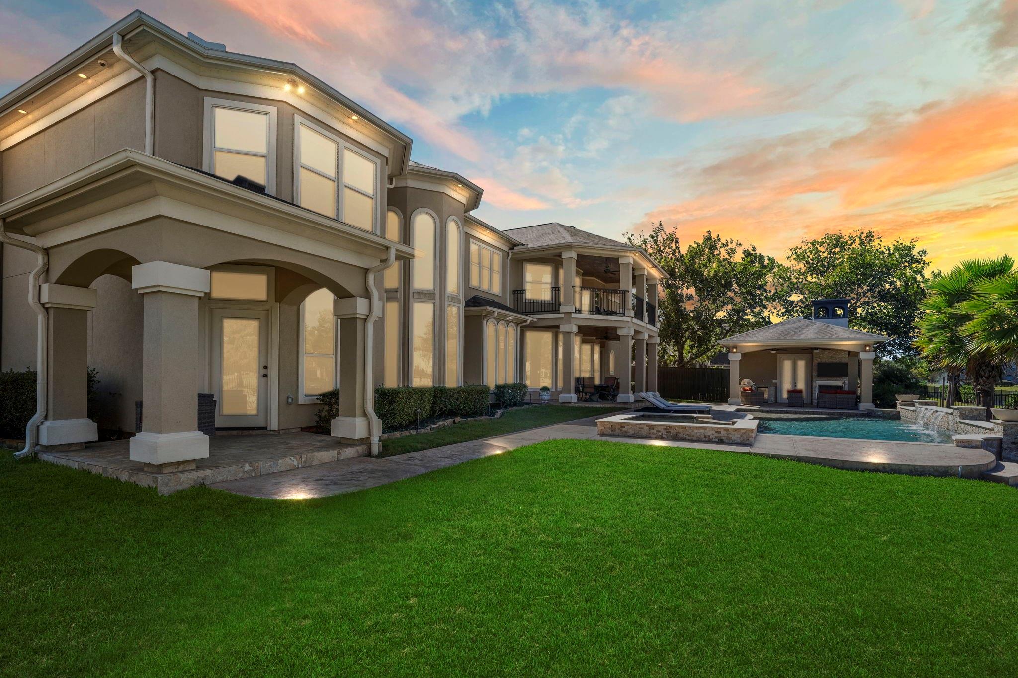 Missouri City, Texas, 77459, United States, 6 Bedrooms Bedrooms, ,5 BathroomsBathrooms,Residential,Active,1973362