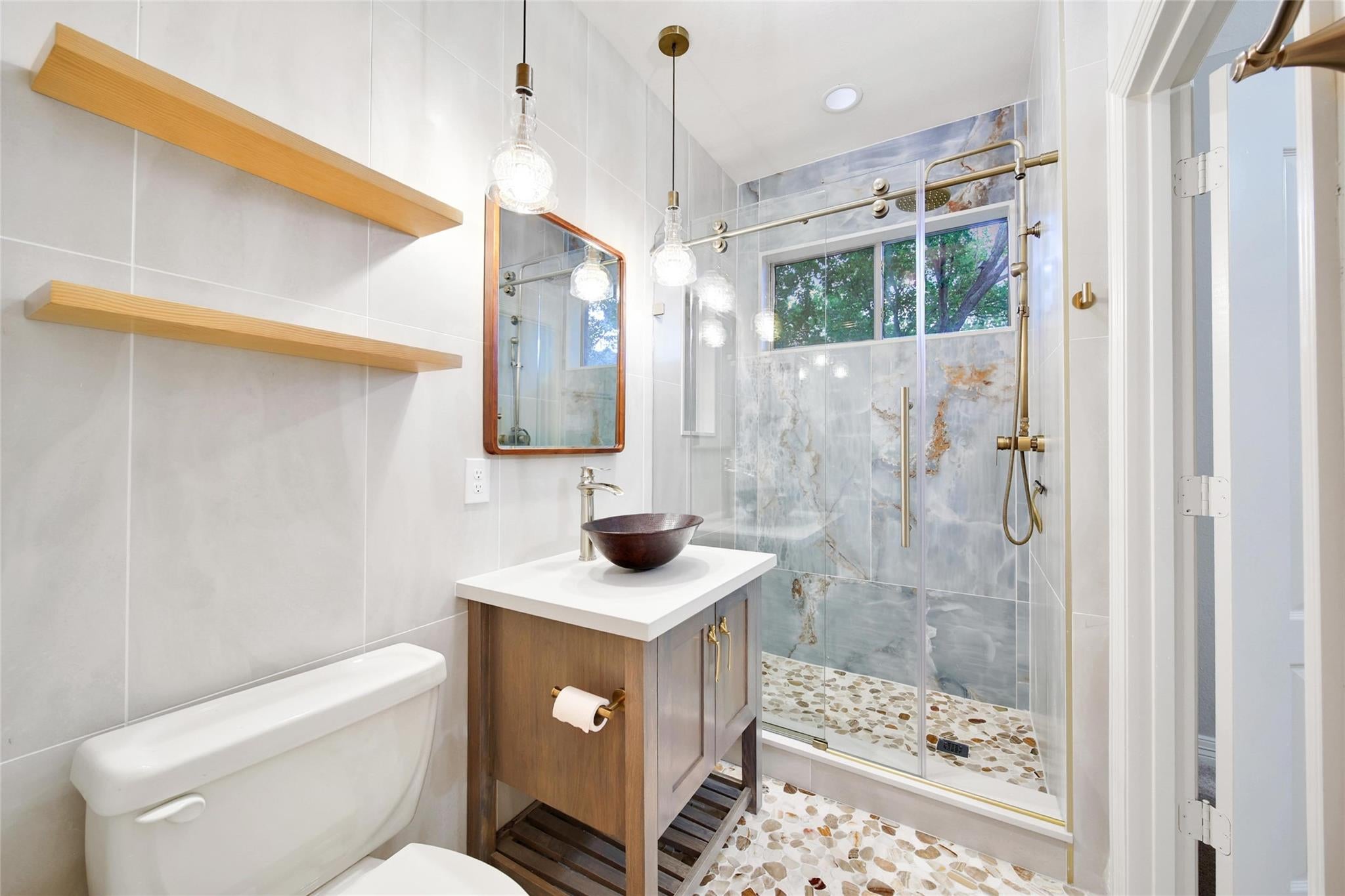 Katy, Texas, 77494, United States, 5 Bedrooms Bedrooms, ,6 BathroomsBathrooms,Residential,Active,1953646