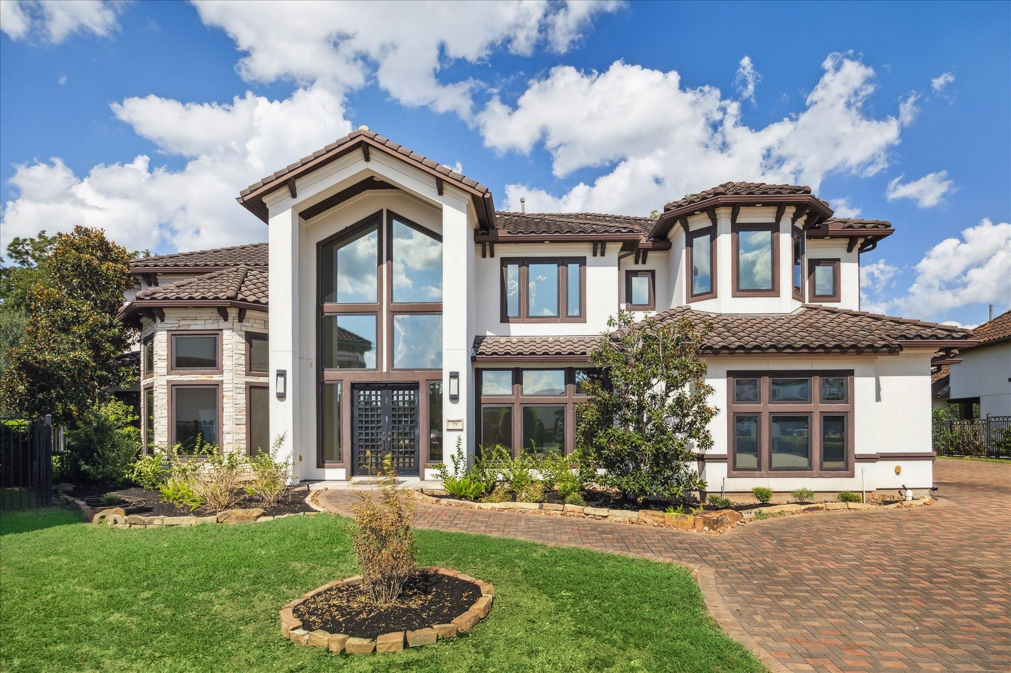 Sugar Land, Texas, 77479, United States, 5 Bedrooms Bedrooms, ,6 BathroomsBathrooms,Residential,Active,1952042