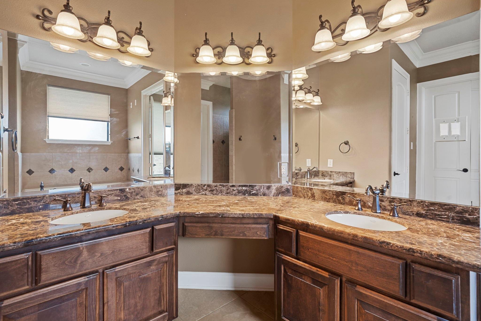 Needville, Texas, 77461, United States, 4 Bedrooms Bedrooms, ,4 BathroomsBathrooms,Residential,Active,1999933