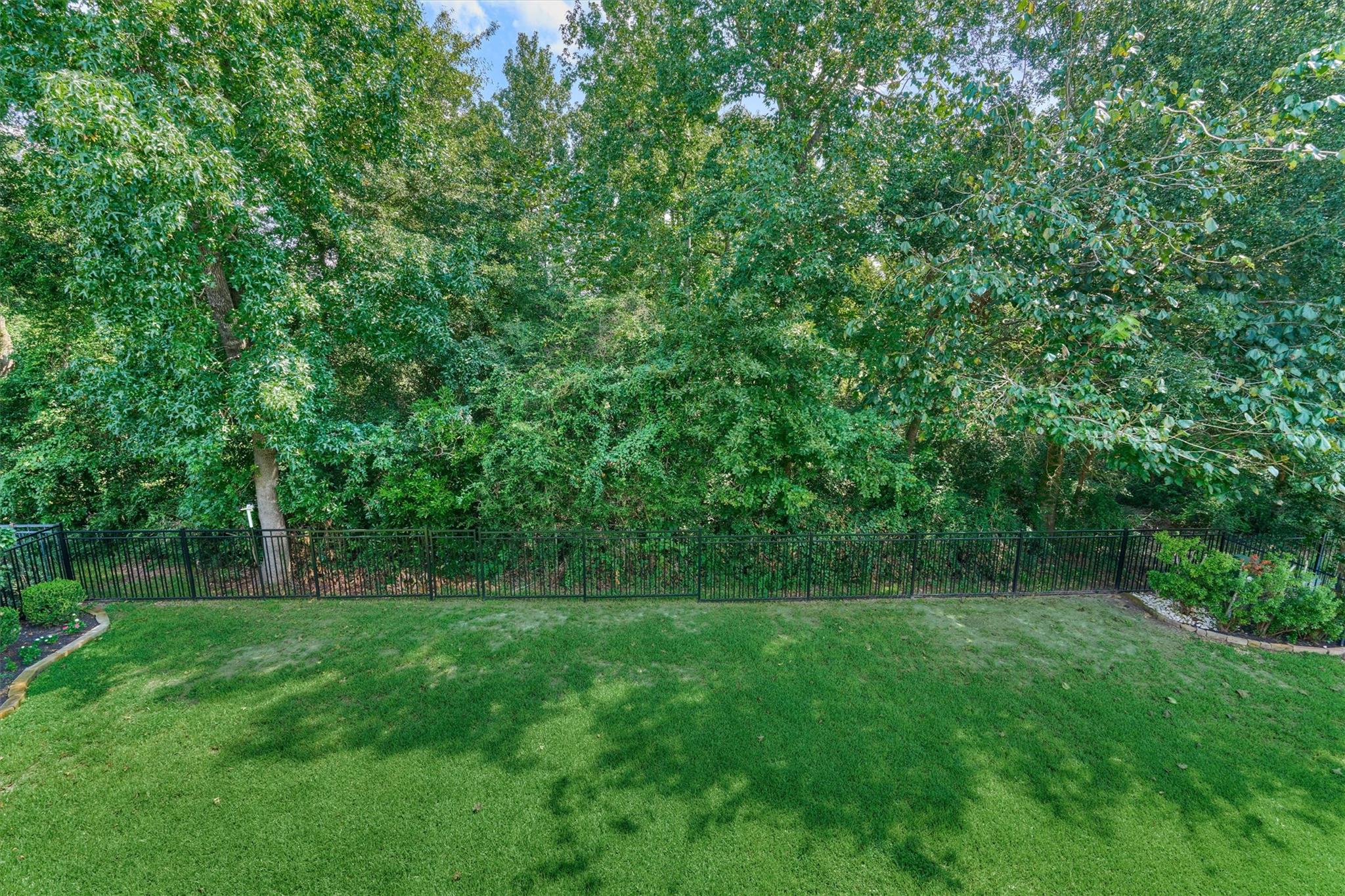 Montgomery, Texas, 77316, United States, 5 Bedrooms Bedrooms, ,4 BathroomsBathrooms,Residential,Active,1927663