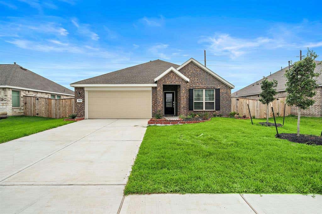 5823 MOONFLOWER AVE, ROSENBERG, TX 77469, photo 1 of 21