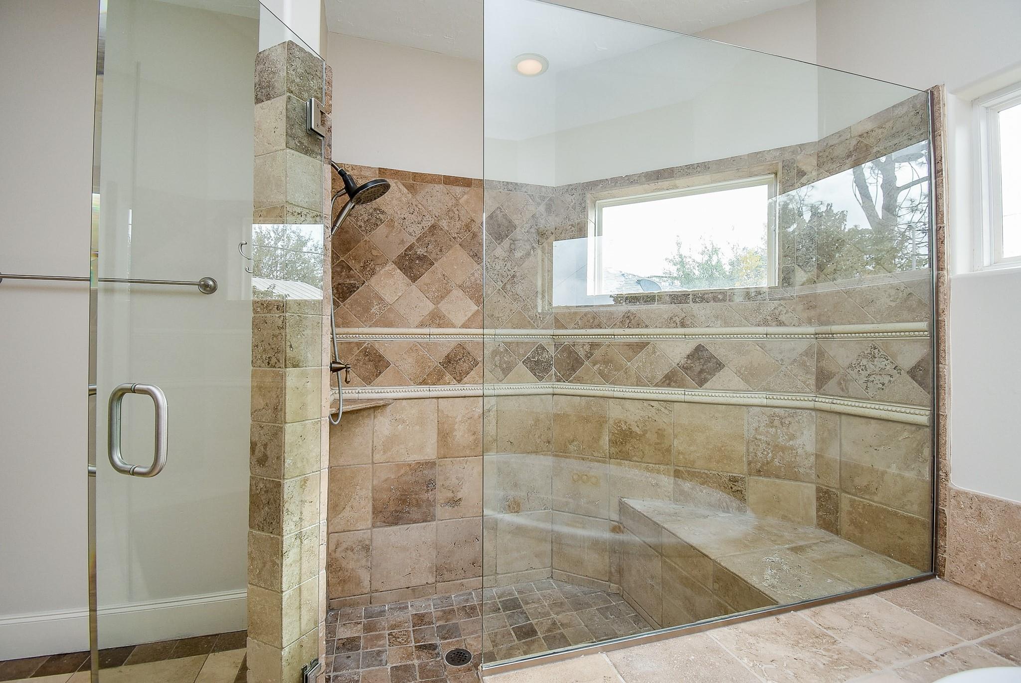 Houston, Texas, 77098, United States, 4 Bedrooms Bedrooms, ,4 BathroomsBathrooms,Residential,Pending,2007219