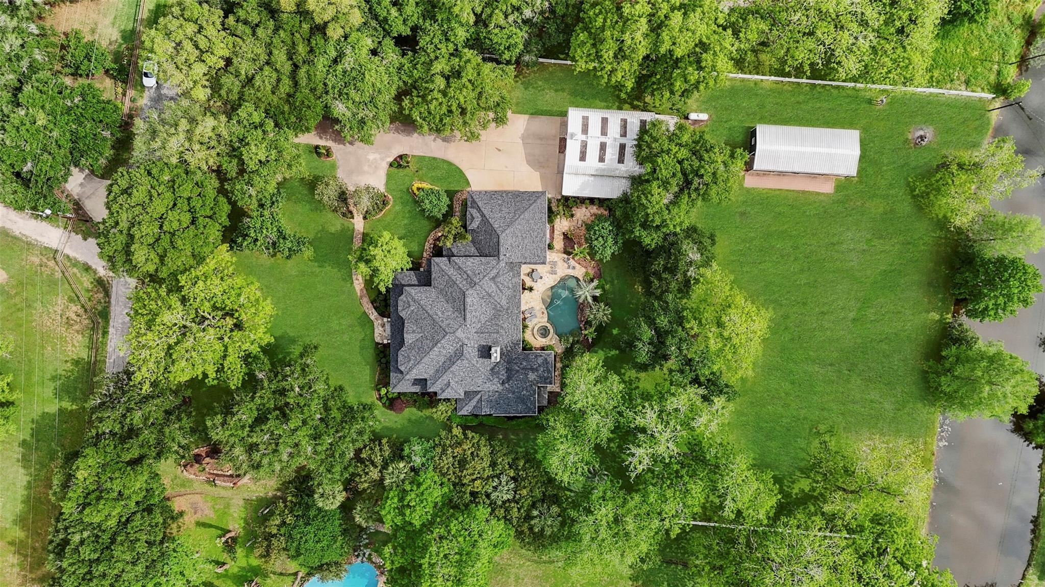 Sugar Land, Texas, 77479, United States, 4 Bedrooms Bedrooms, ,4 BathroomsBathrooms,Residential,Active,1914847