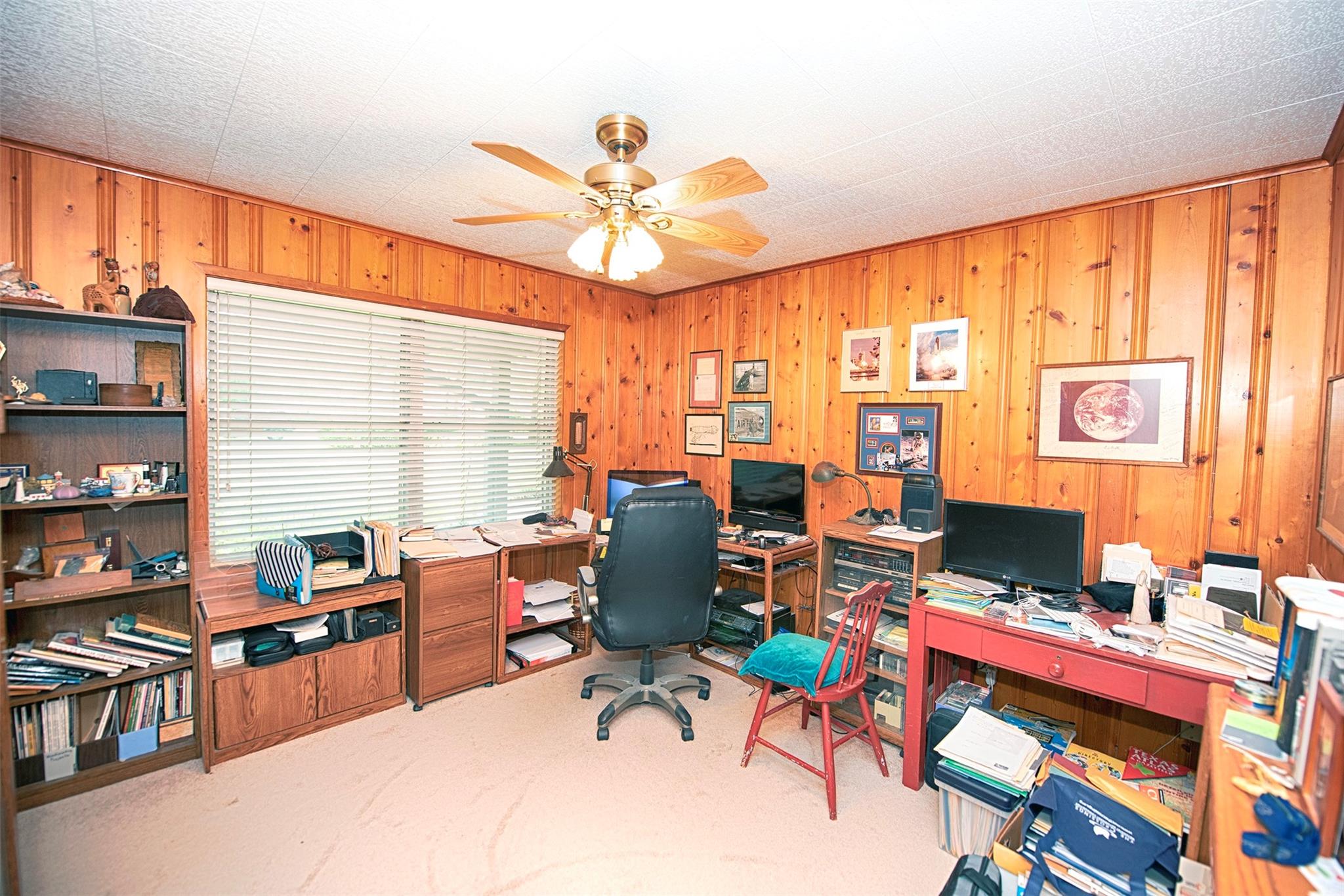 Taylor Lake Village, Texas, 77586, United States, 3 Bedrooms Bedrooms, ,3 BathroomsBathrooms,Residential,Active,1953995