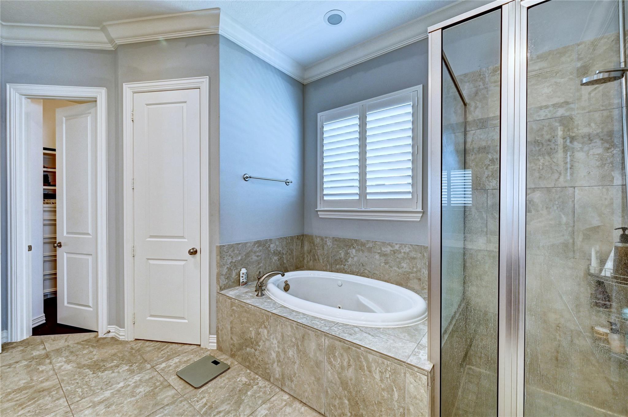 Houston, Texas, 77077, United States, 5 Bedrooms Bedrooms, ,5 BathroomsBathrooms,Residential,Active,1929700