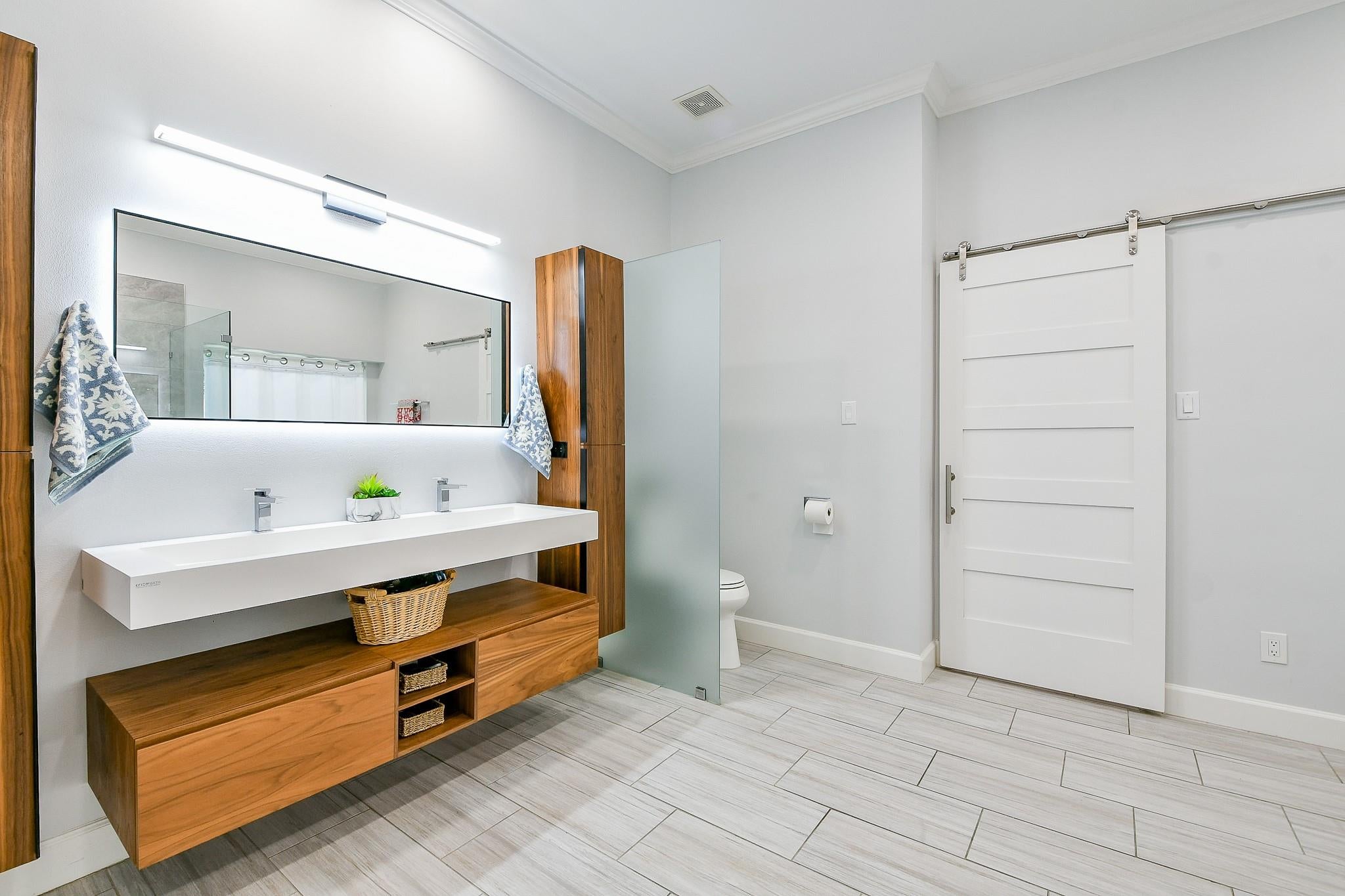 Houston, Texas, 77056, United States, ,3 BathroomsBathrooms,Residential,Active,1888505