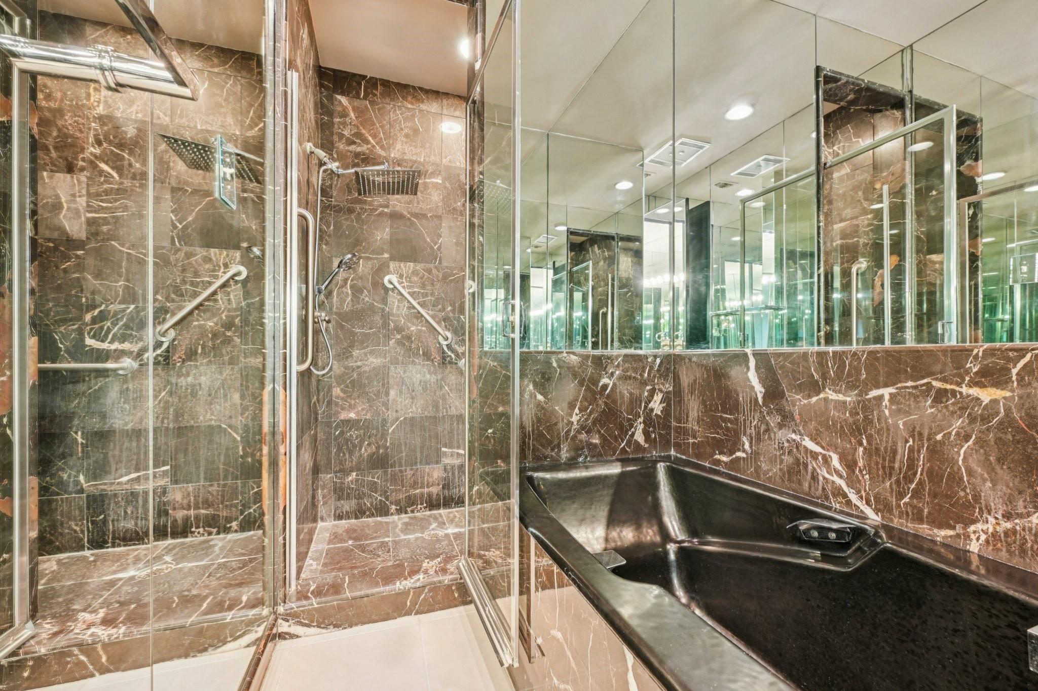 Houston, Texas, 77027, United States, 3 Bedrooms Bedrooms, ,4 BathroomsBathrooms,Residential,Active,1969670