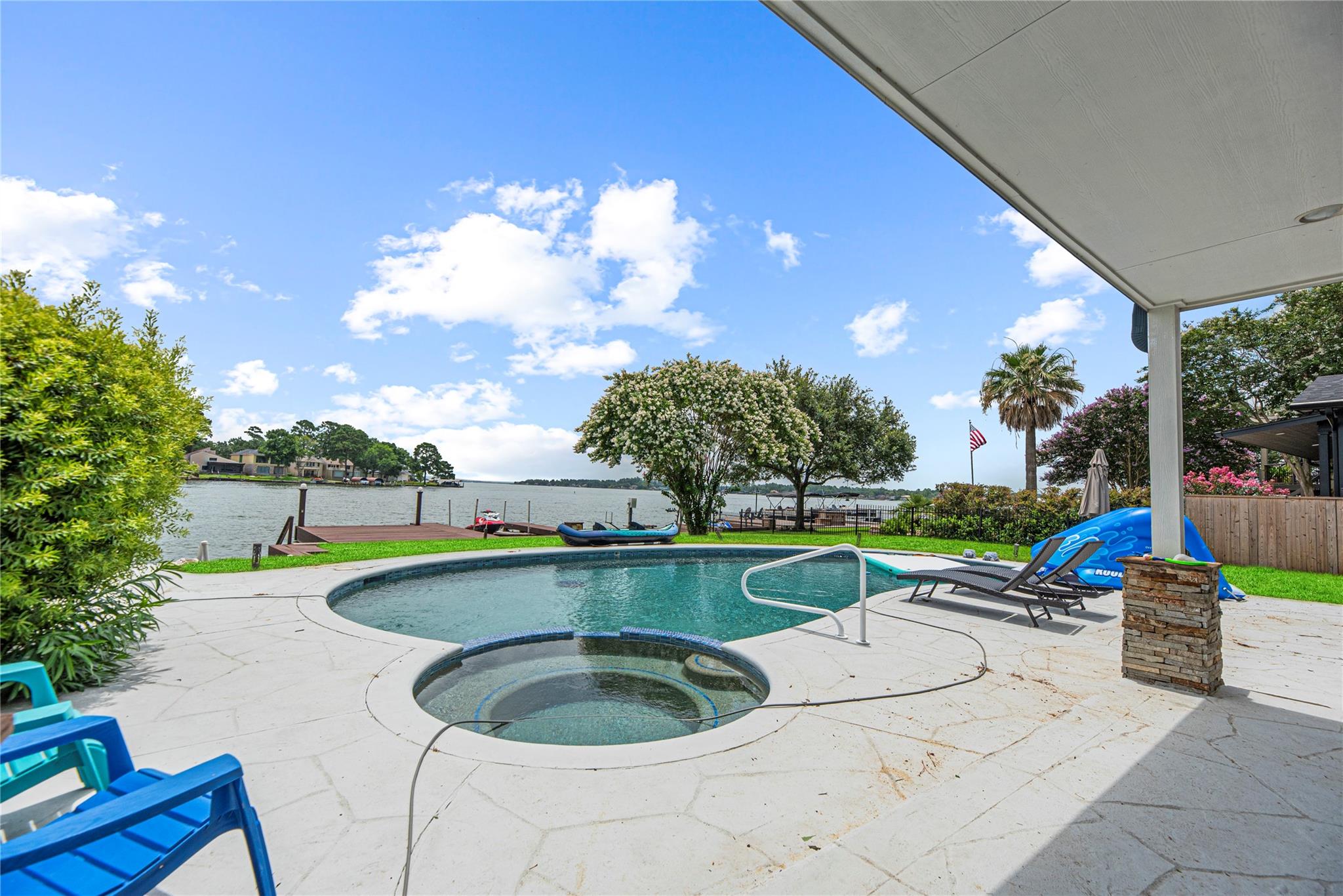Montgomery, Texas, 77356, United States, 4 Bedrooms Bedrooms, ,4 BathroomsBathrooms,Residential,Active,1926911