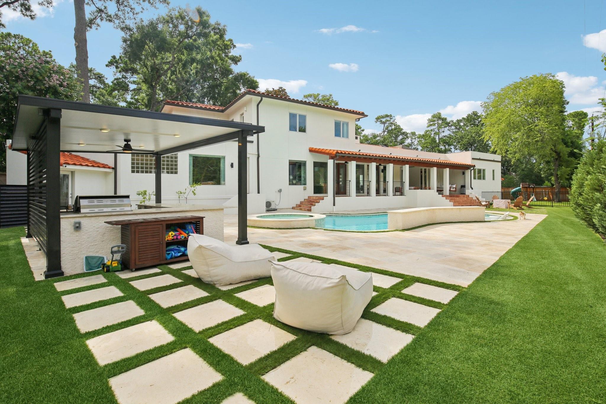 Houston, Texas, 77079, United States, 5 Bedrooms Bedrooms, ,6 BathroomsBathrooms,Residential,Active,2010206