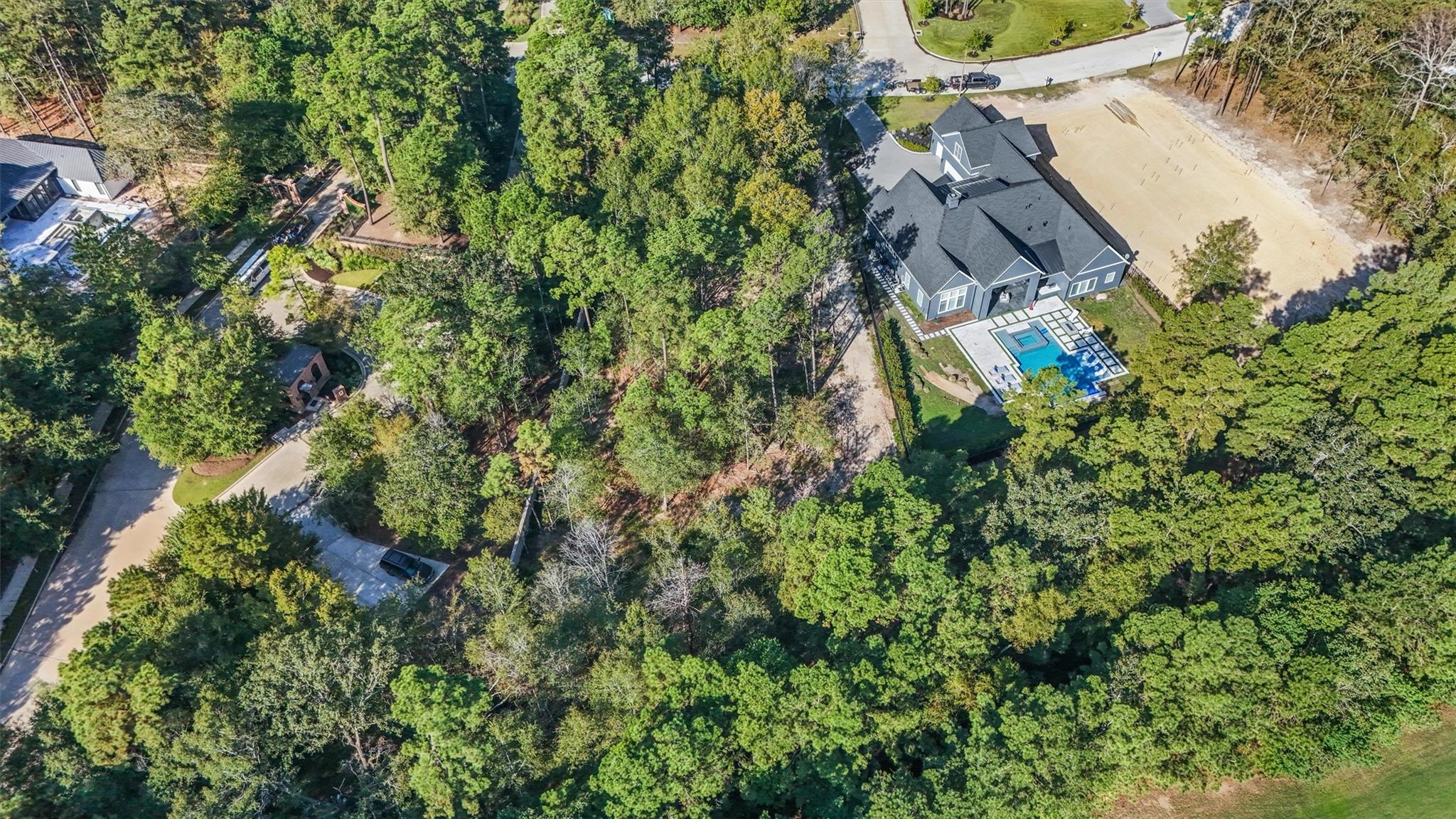 Montgomery, Texas, 77316, United States, 3 Bedrooms Bedrooms, ,5 BathroomsBathrooms,Residential,Pending,1703460