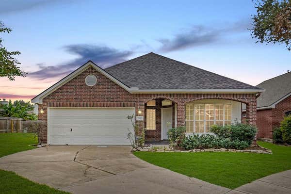 7903 FORTROSE CT, HOUSTON, TX 77070 - Image 1