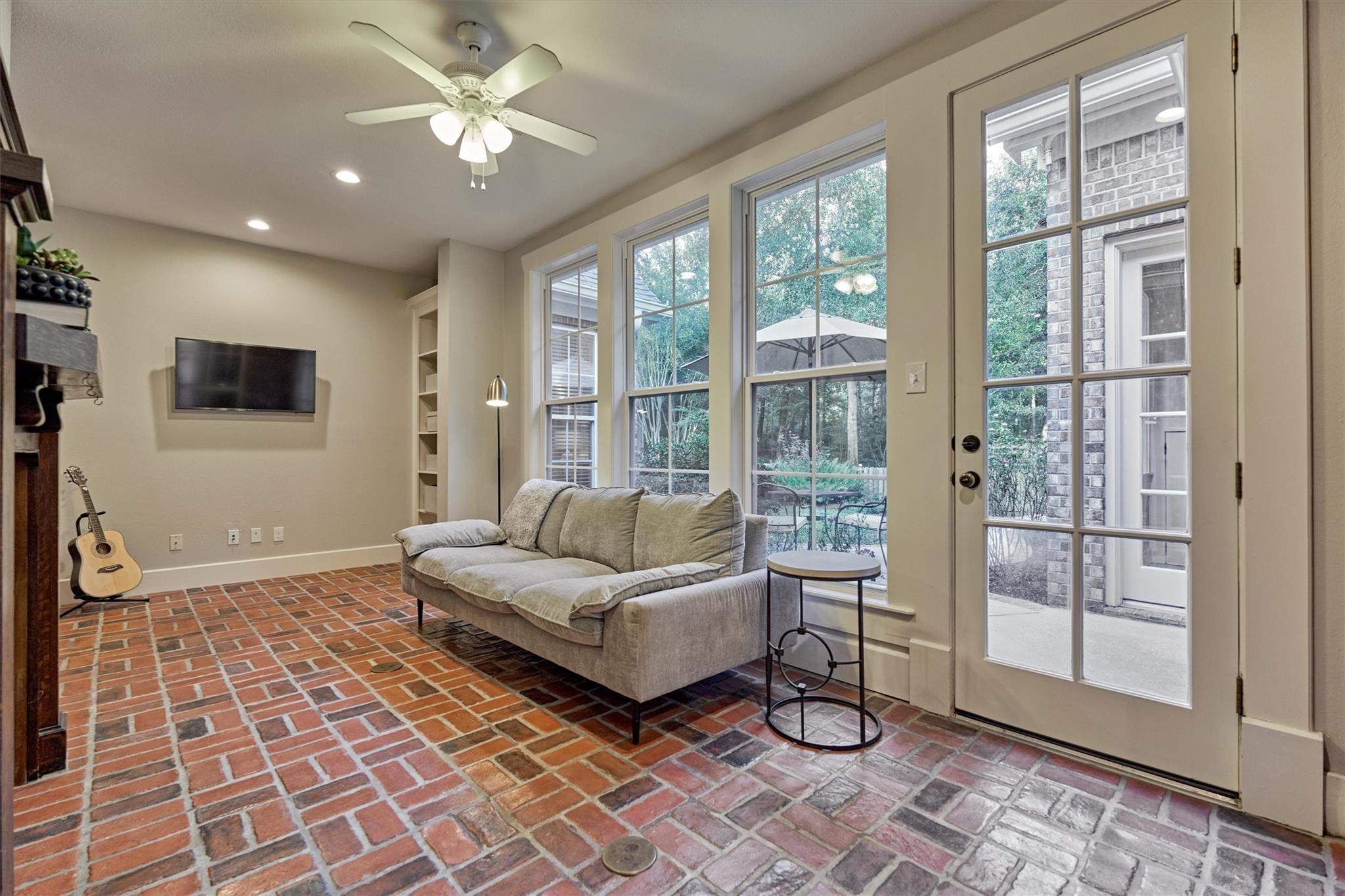 Conroe, Texas, 77384, United States, 4 Bedrooms Bedrooms, ,3 BathroomsBathrooms,Residential,Active,1967305