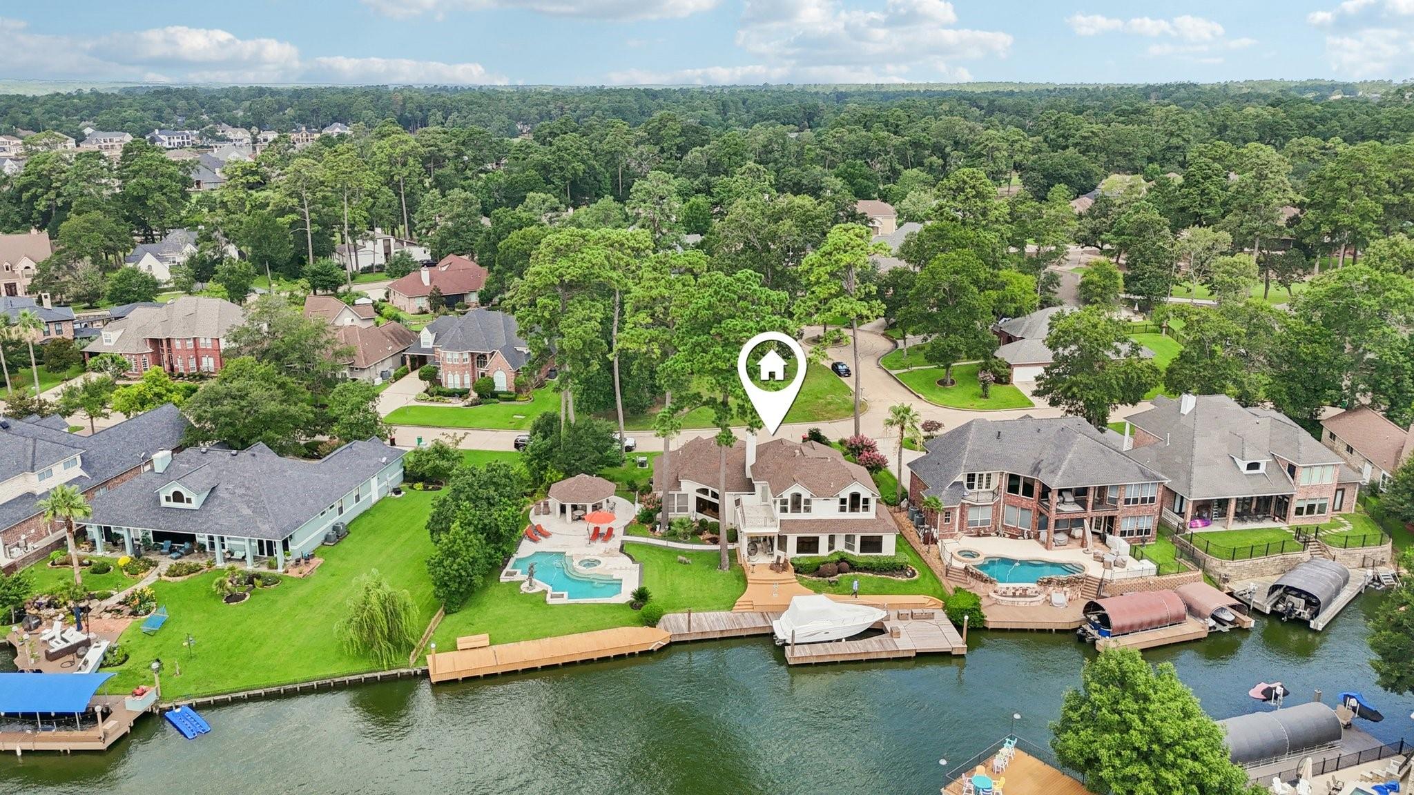 Montgomery, Texas, 77356, United States, 4 Bedrooms Bedrooms, ,5 BathroomsBathrooms,Residential,Active,1894542
