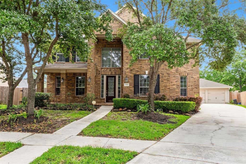 13918 POLARSTONE CT, HOUSTON, TX 77044, photo 1 of 19