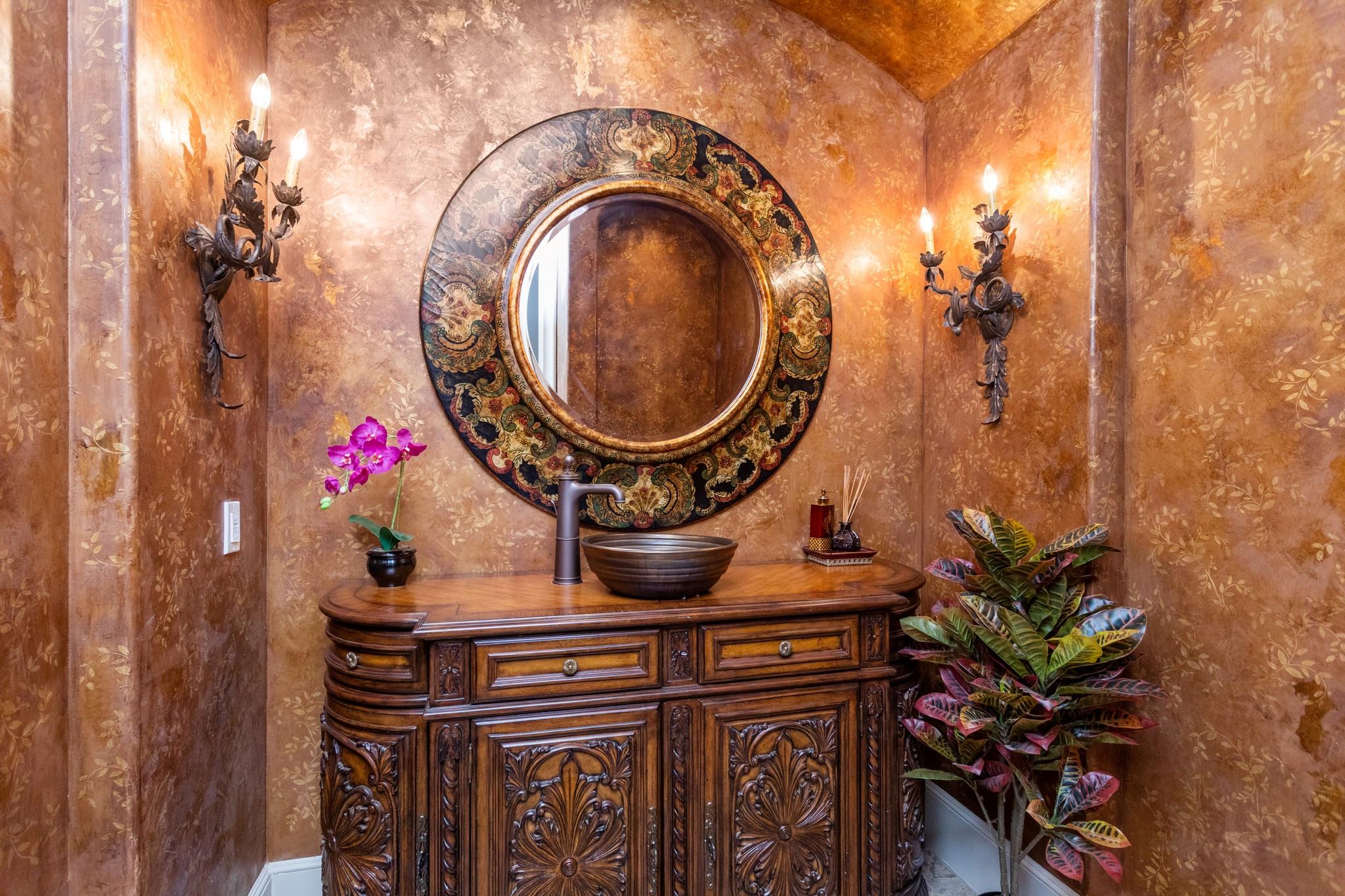 Sugar Land, Texas, 77479, United States, 6 Bedrooms Bedrooms, ,8 BathroomsBathrooms,Residential,Active,1933716