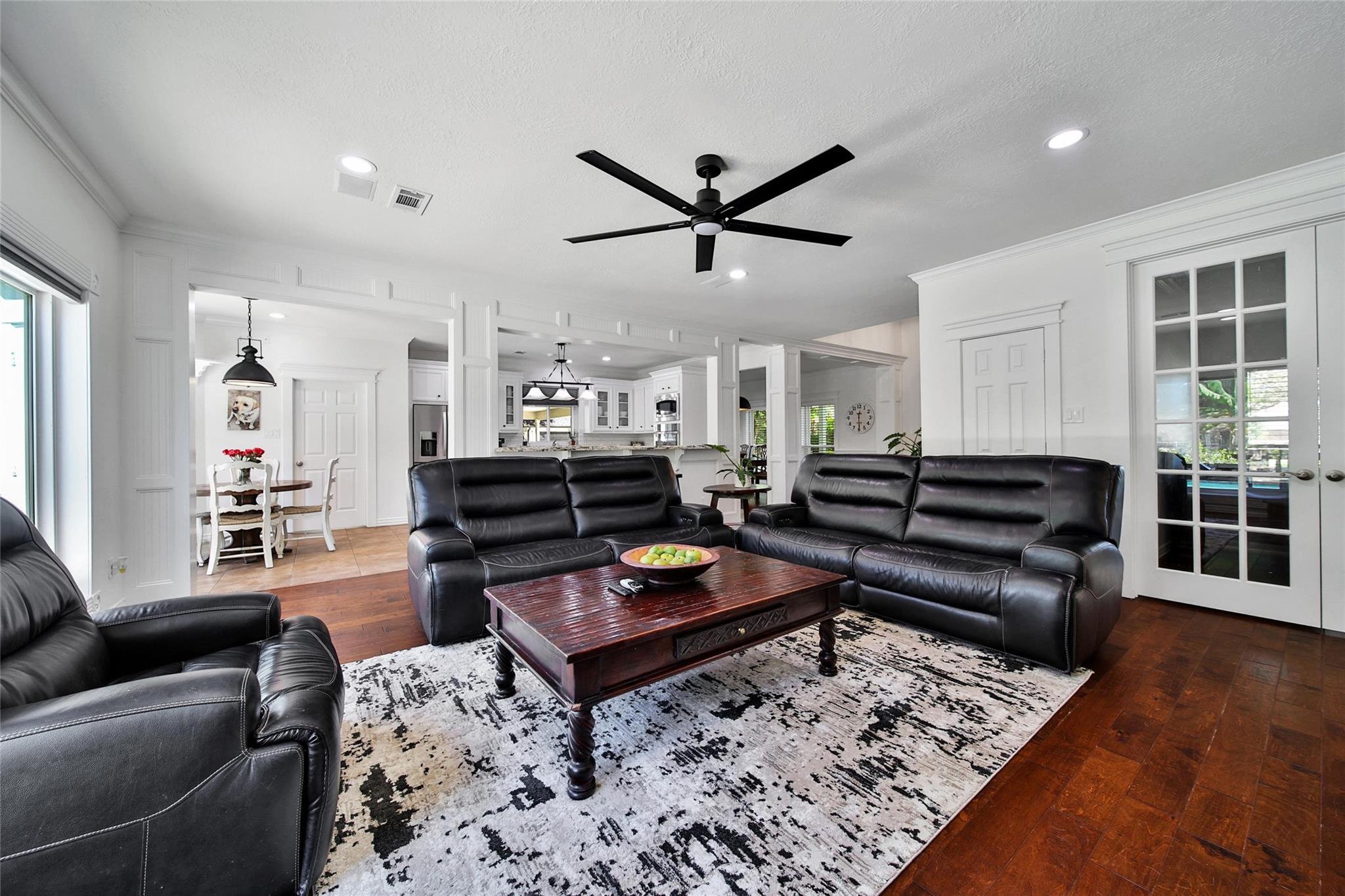 Magnolia, Texas, 77355, United States, 5 Bedrooms Bedrooms, ,3 BathroomsBathrooms,Residential,Active,2000195