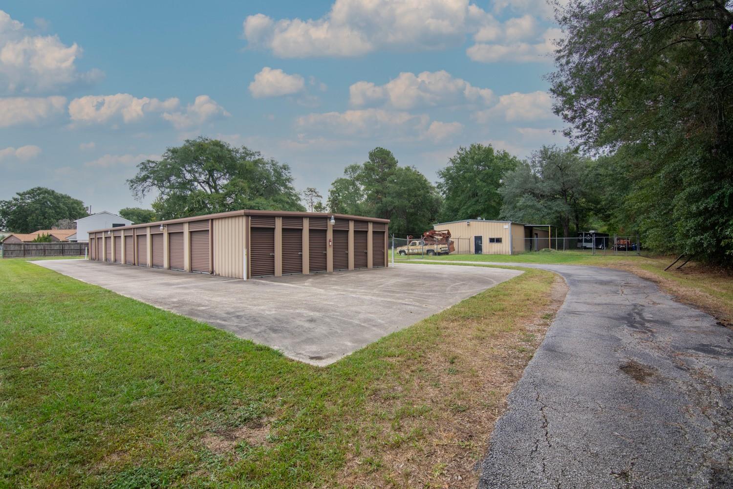 Tomball, Texas, 77375, United States, 4 Bedrooms Bedrooms, ,3 BathroomsBathrooms,Residential,Active,1820831